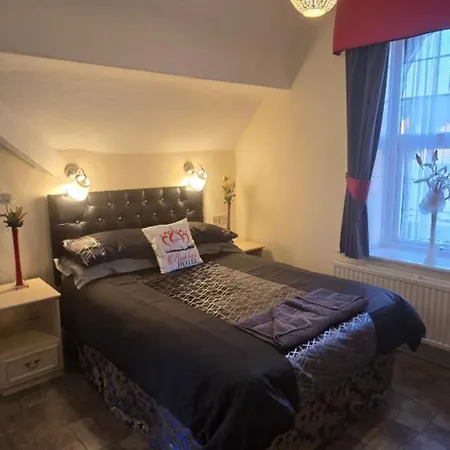 BUKHARI Hotel Blackpool Buitenkant foto