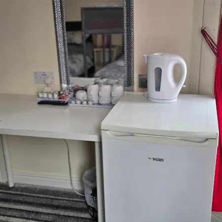 BUKHARI Hotel Blackpool Kamer foto